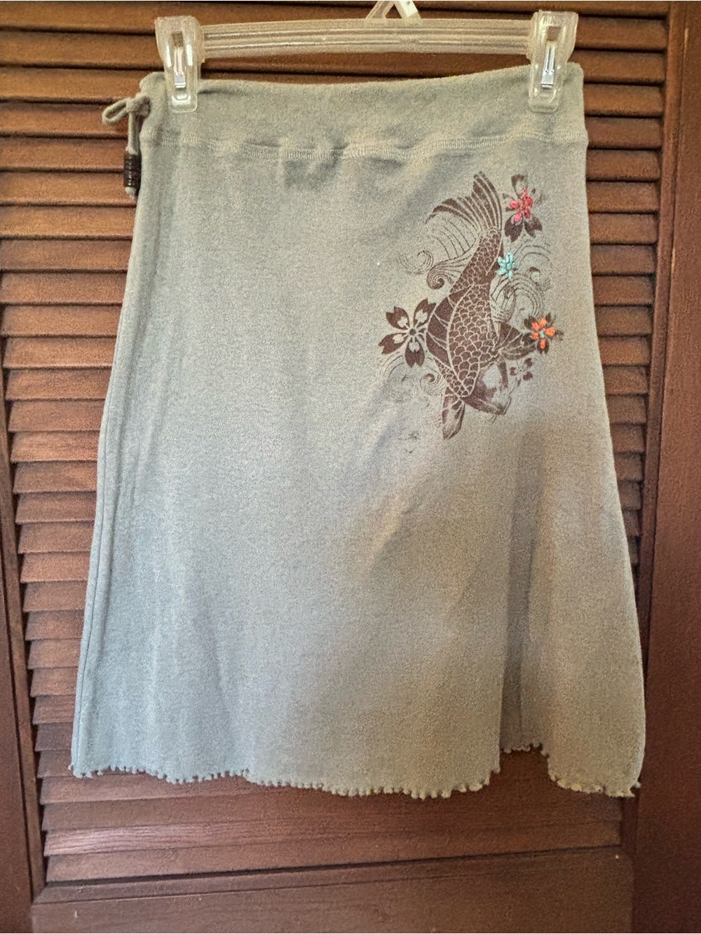 Gray Embroidered Koi Mini Skirt - Casual Pull-On Style